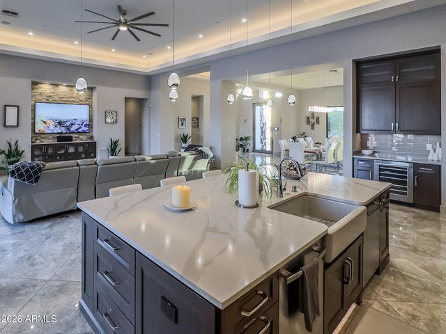 8827 S SANTA ELIZABETH Drive, Goodyear, AZ 85338