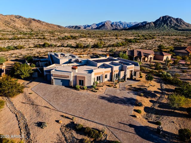 8827 S SANTA ELIZABETH Drive, Goodyear, AZ 85338