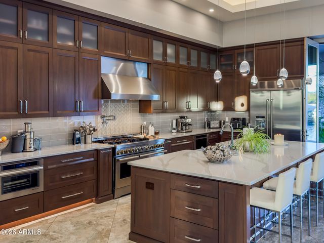 8827 S SANTA ELIZABETH Drive, Goodyear, AZ 85338