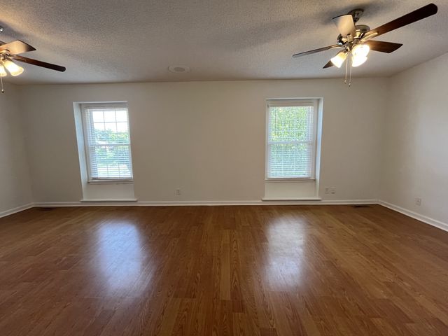 3089 Woody Ln, Clarksville, TN 37043