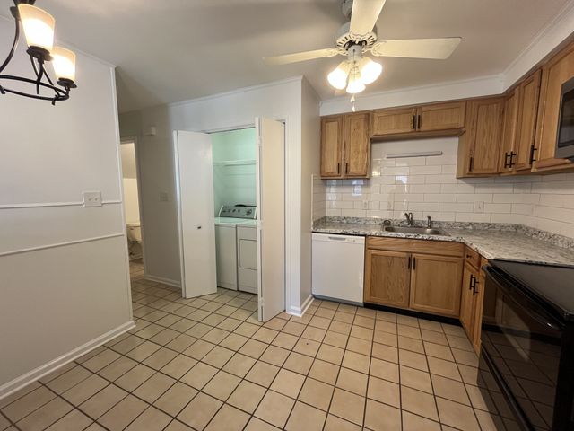 3089 Woody Ln, Clarksville, TN 37043