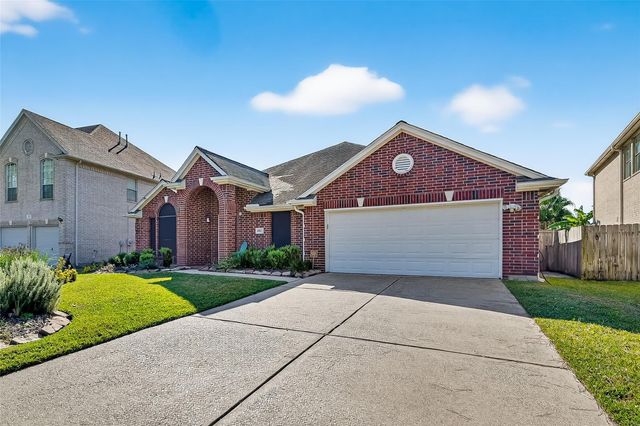 10827 Oak Bayou Lane, Houston, TX 77064