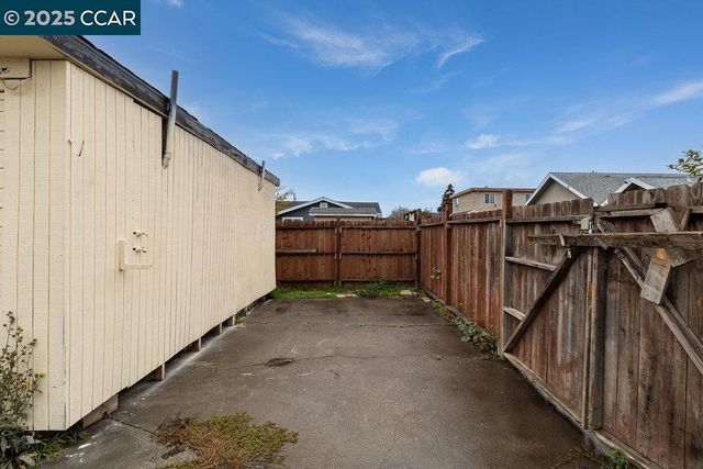 840 7Th St, Richmond, CA 94801