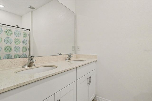 1180 WYCLIFFE WAY, St Cloud, FL 34771