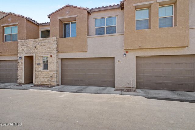 753 E BEAUCHAMP Drive 102, Gilbert, AZ 85297