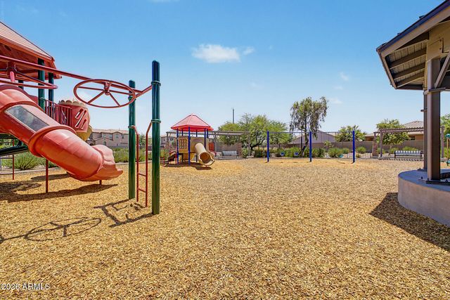 753 E BEAUCHAMP Drive 102, Gilbert, AZ 85297