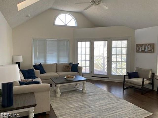 205 62nd ST, Virginia Beach, VA 23451