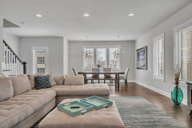 719 Douglas Ave Ste 11, Nashville, TN 37207