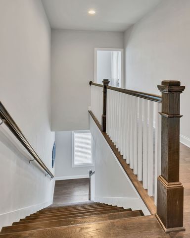 719 Douglas Ave Ste 11, Nashville, TN 37207