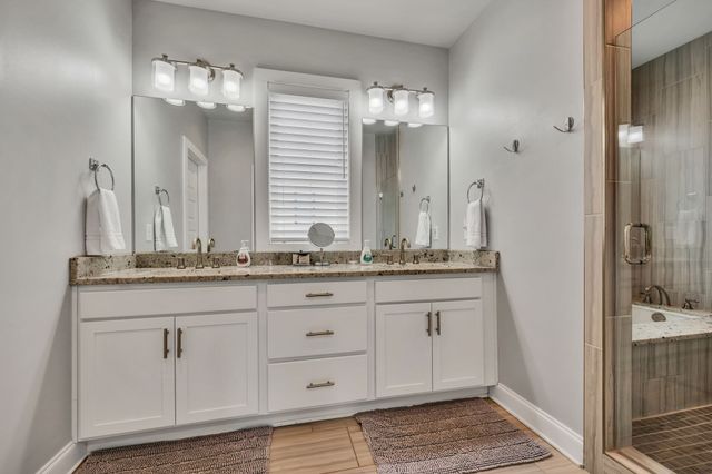 719 Douglas Ave Ste 11, Nashville, TN 37207