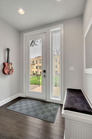 719 Douglas Ave Ste 11, Nashville, TN 37207