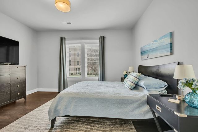 719 Douglas Ave Ste 11, Nashville, TN 37207