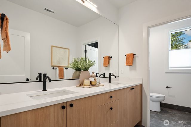 1917 166th Place NE, Bellevue, WA 98008