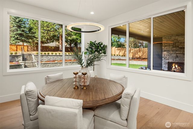 1917 166th Place NE, Bellevue, WA 98008