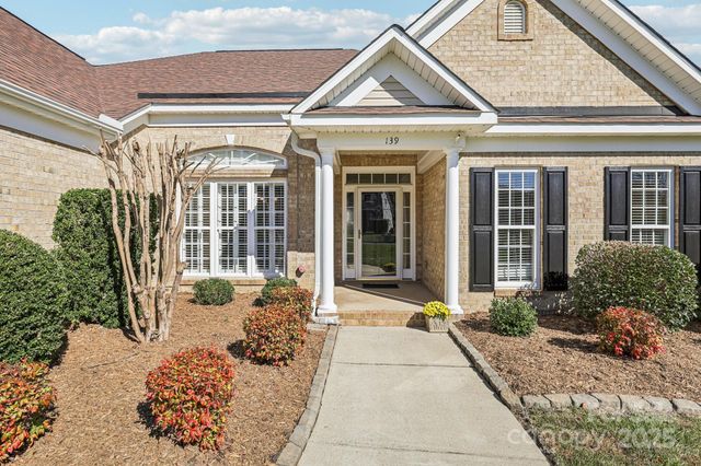 139 Lamplighter Lane, Mooresville, NC 28115