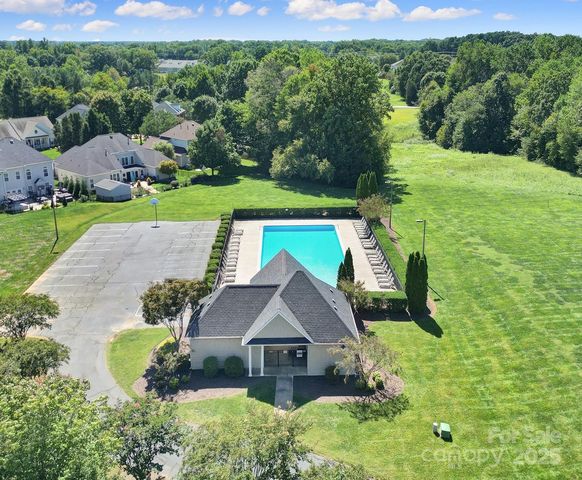 139 Lamplighter Lane, Mooresville, NC 28115