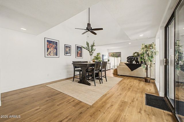 2334 E GELDING Drive, Phoenix, AZ 85022