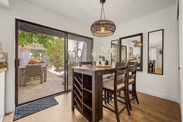 2334 E GELDING Drive, Phoenix, AZ 85022