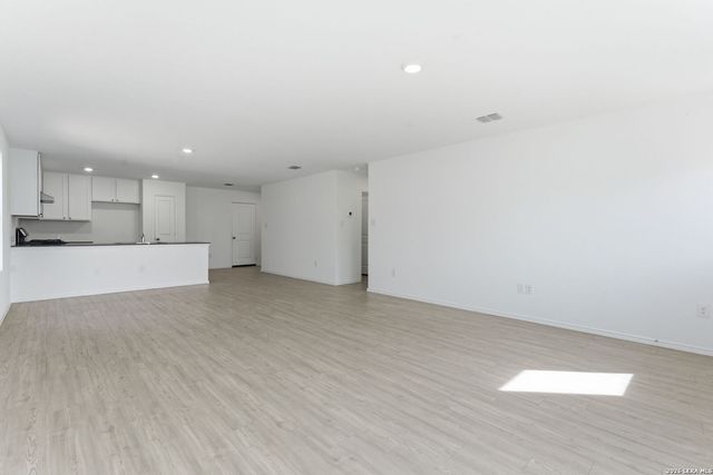 7638 Nessie, San Antonio, TX 78227