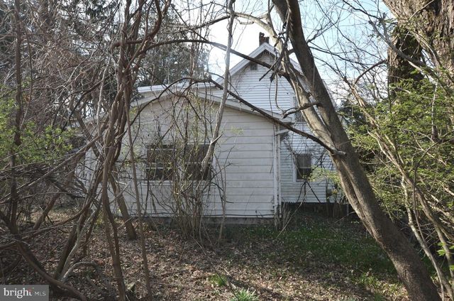 13243 PENNERSVILLE ROAD, Waynesboro, PA 17268