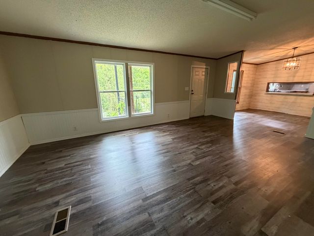 1290 Bacon Creek Road, Corbin, KY 40701