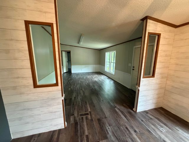 1290 Bacon Creek Road, Corbin, KY 40701