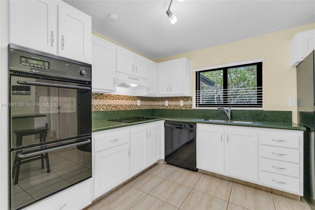 11709 Melaleuca Way, Cooper City, FL 33026