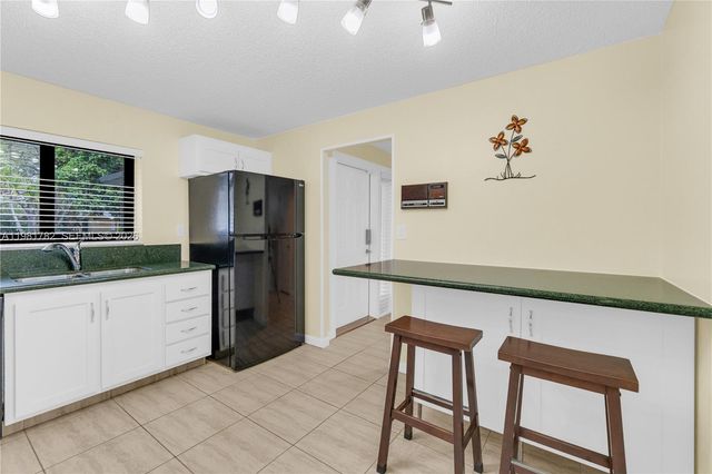 11709 Melaleuca Way, Cooper City, FL 33026