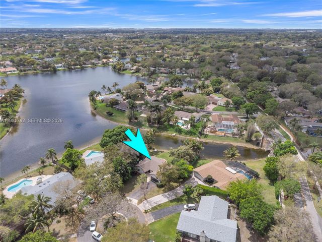 11709 Melaleuca Way, Cooper City, FL 33026