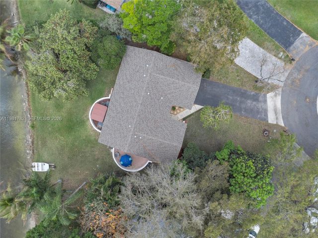 11709 Melaleuca Way, Cooper City, FL 33026