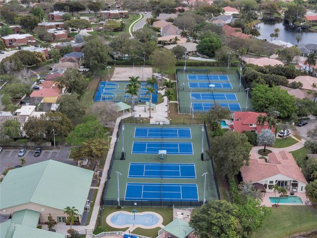 11709 Melaleuca Way, Cooper City, FL 33026