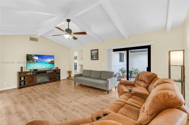 11709 Melaleuca Way, Cooper City, FL 33026