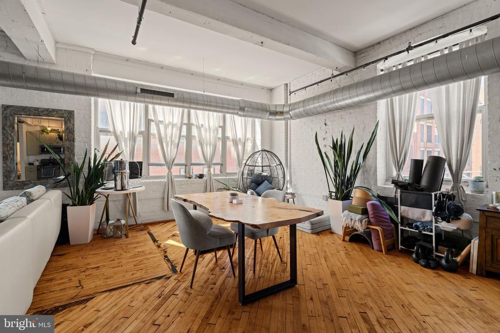 1210-26 BUTTONWOOD ST #301, PHILADELPHIA, PA 19123 — photo 5