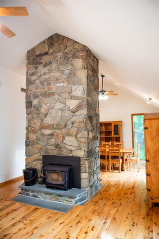 12 Chaucer Road, Staatsburg, NY 12580