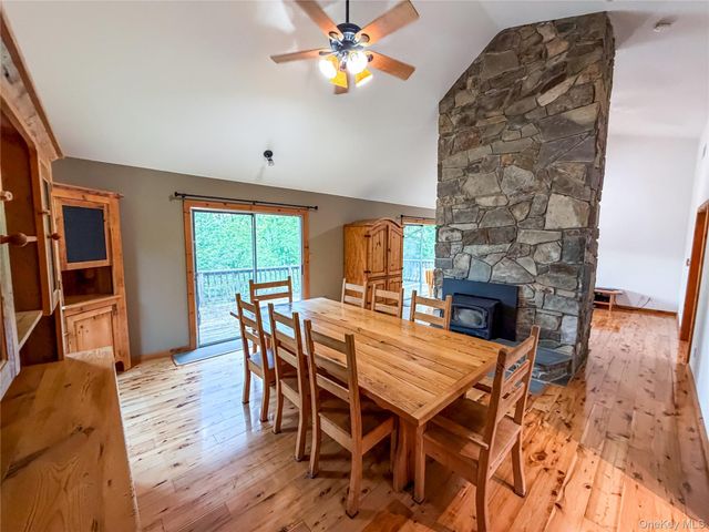 12 Chaucer Road, Staatsburg, NY 12580