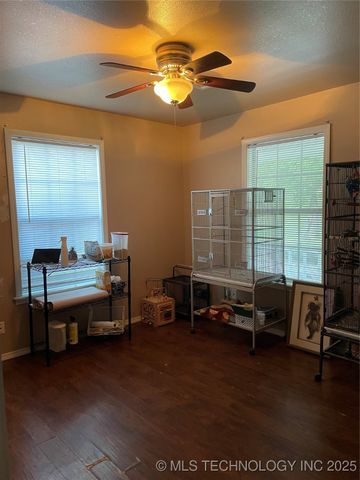 2945 Sun Set Road, Mannford, OK 74044