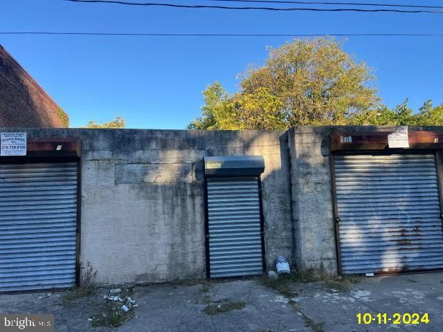 5426 TRINITY ST, Philadelphia, PA 19143