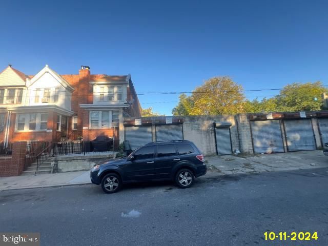 5426 TRINITY ST, Philadelphia, PA 19143