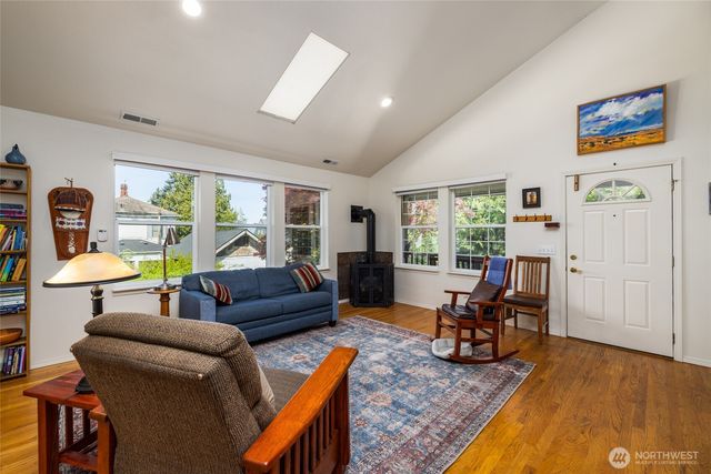 412 Jefferson Street, Mount Vernon, WA 98274