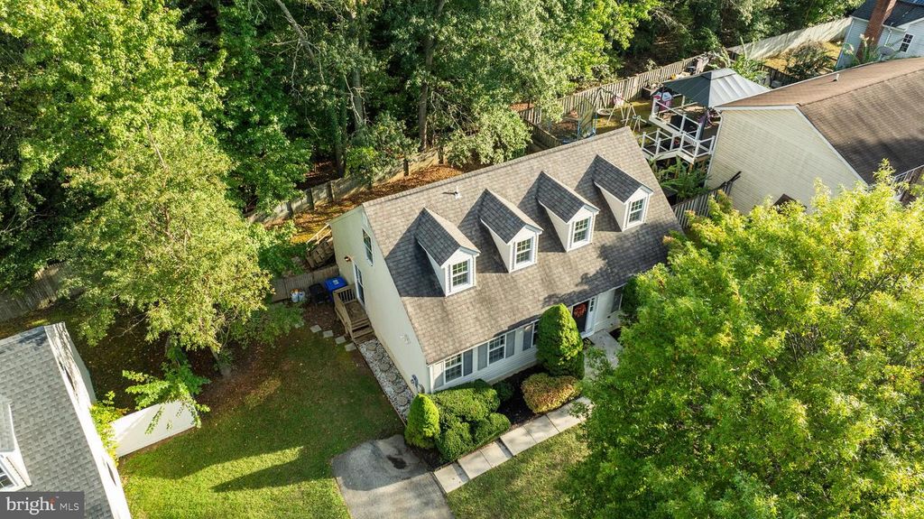 2318 ROLLING MEADOWS ST, Waldorf, MD 20601