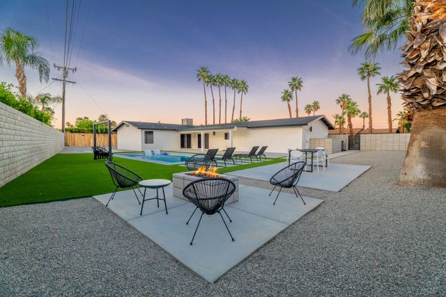 2139 N Deborah Road, Palm Springs, CA 92262