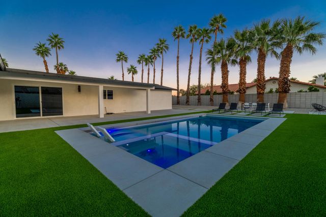 2139 N Deborah Road, Palm Springs, CA 92262