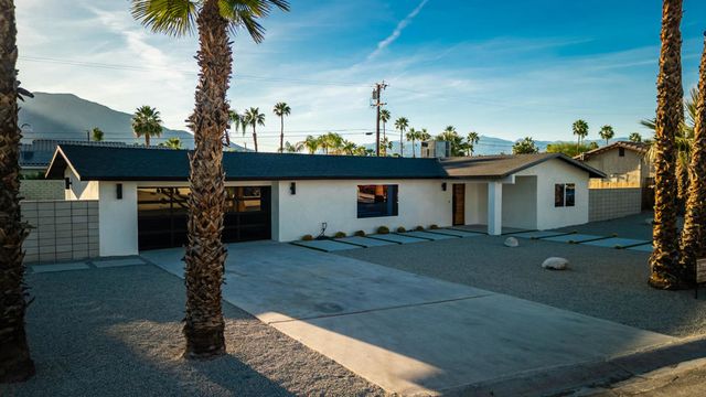 2139 N Deborah Road, Palm Springs, CA 92262