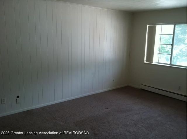 4437 N Grand River Avenue, Lansing, MI 48906