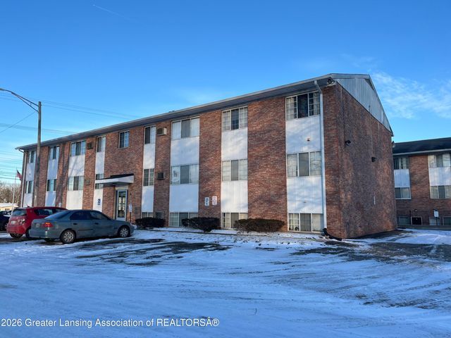 4437 N Grand River Avenue, Lansing, MI 48906