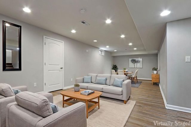 1172 Springbrook DRIVE, Burlington, WI 53105