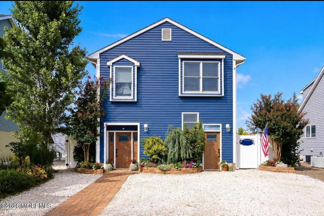 93 Baltic Avenue, Waretown, NJ 08758