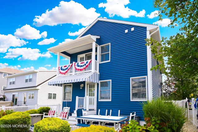 93 Baltic Avenue, Waretown, NJ 08758