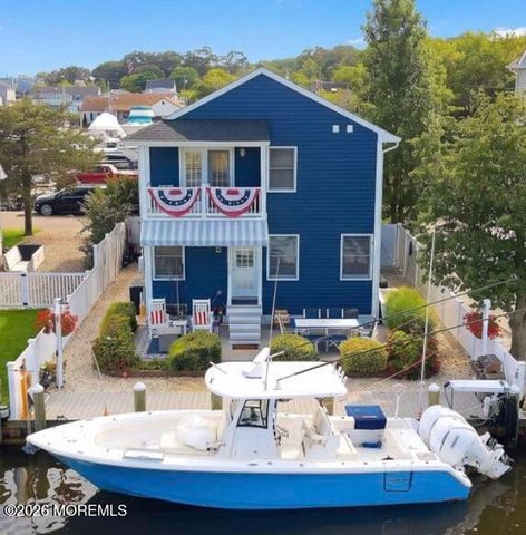 93 Baltic Avenue, Waretown, NJ 08758