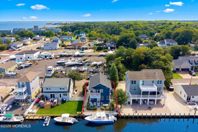 93 Baltic Avenue, Waretown, NJ 08758